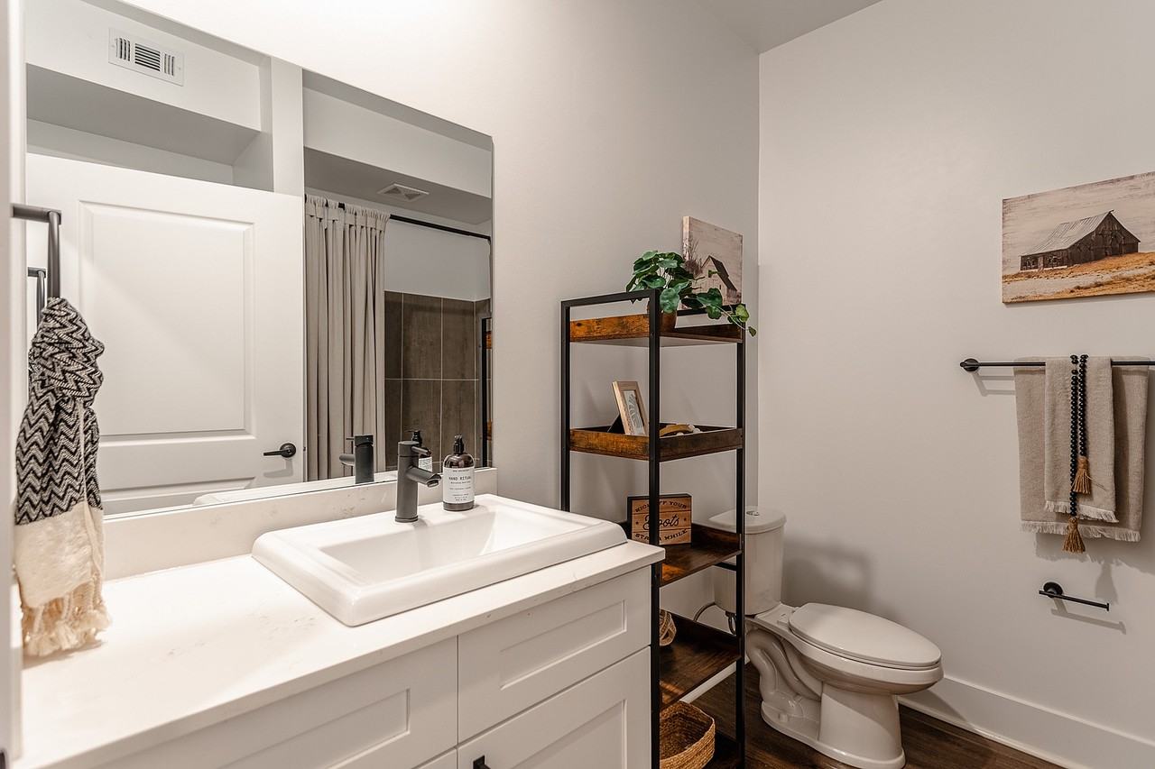 Pointe Grand Brick City - Photo 7 of 20