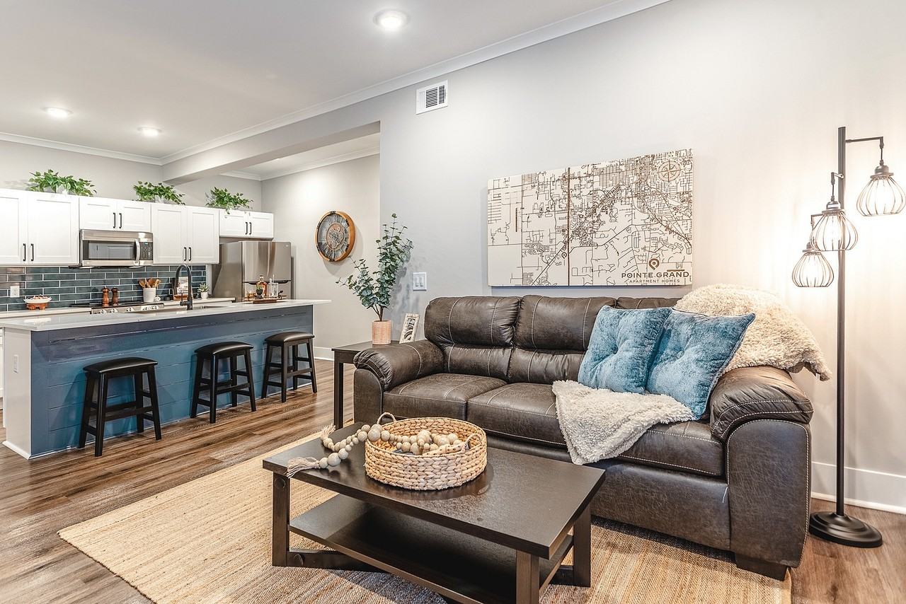 Pointe Grand Brick City - Photo 4 of 16