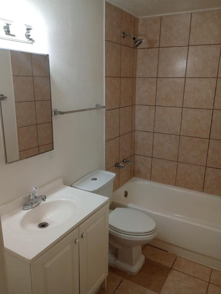 401 N D St #15 - Photo 2 of 16