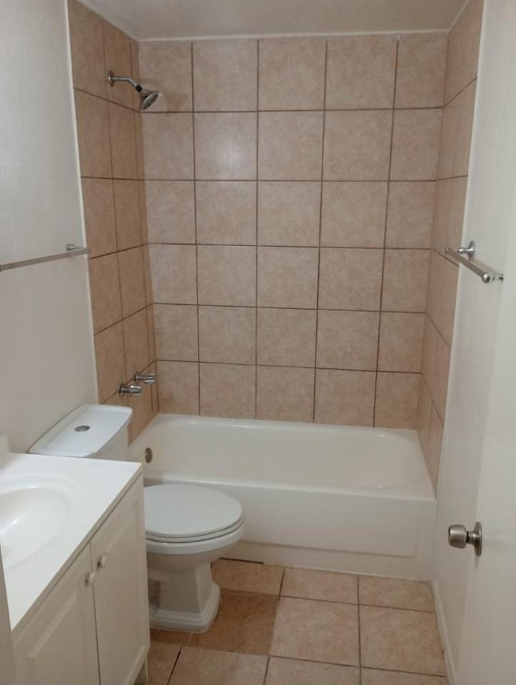 401 N D St #15 - Photo 3 of 16