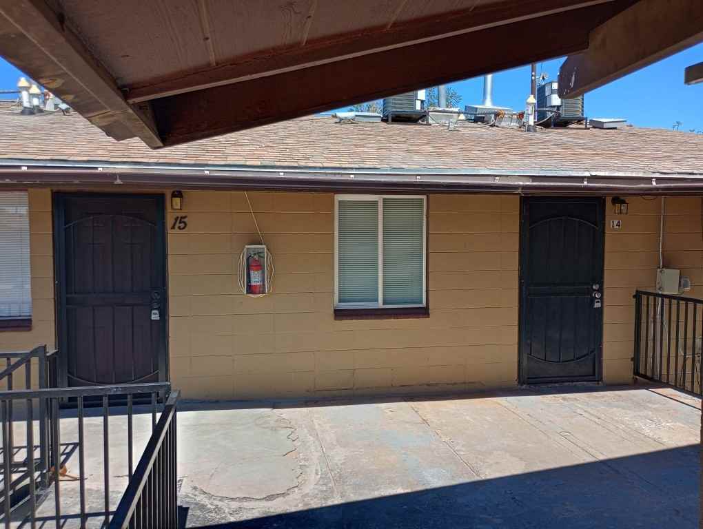 401 N D St #14 - Photo 3 of 20