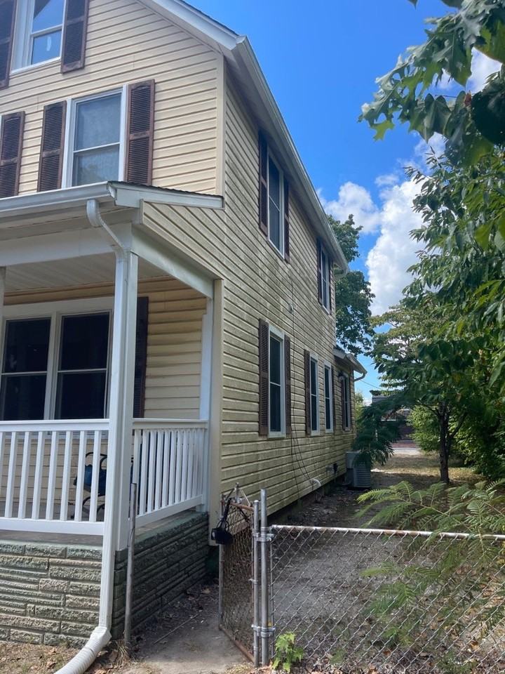 451 Saint Louis Ave - Photo 4 of 20