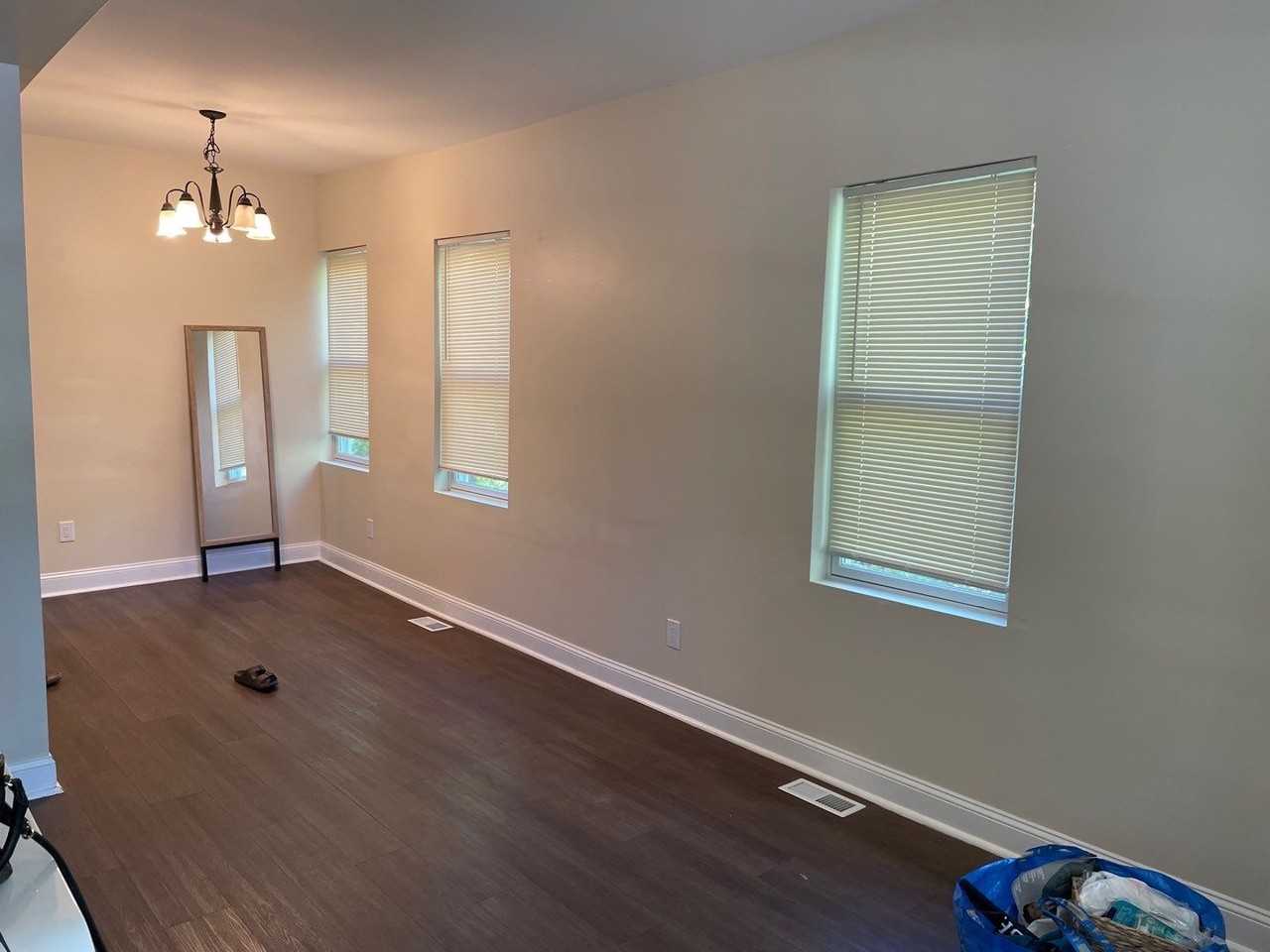 451 Saint Louis Ave - Photo 7 of 20