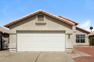 9036 W Holly St - Photo 1 of 1