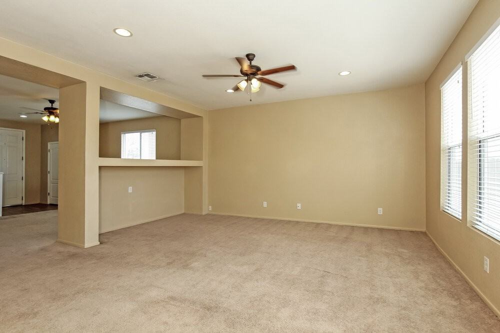 1316 S Flaxseed Dr - Photo 7 of 17