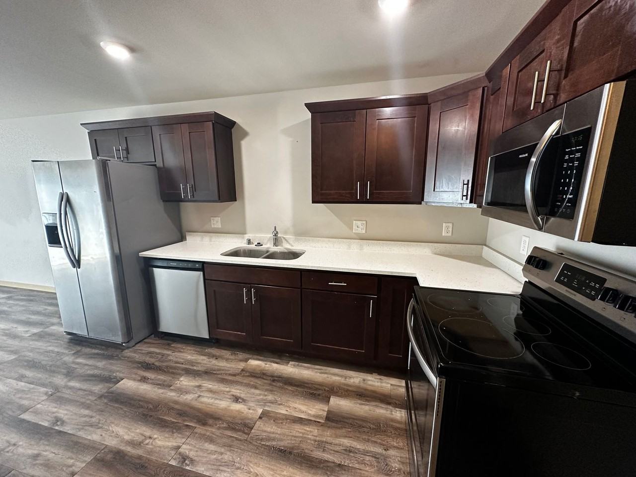 1174 Stonewood Crossing - Photo 7 of 21