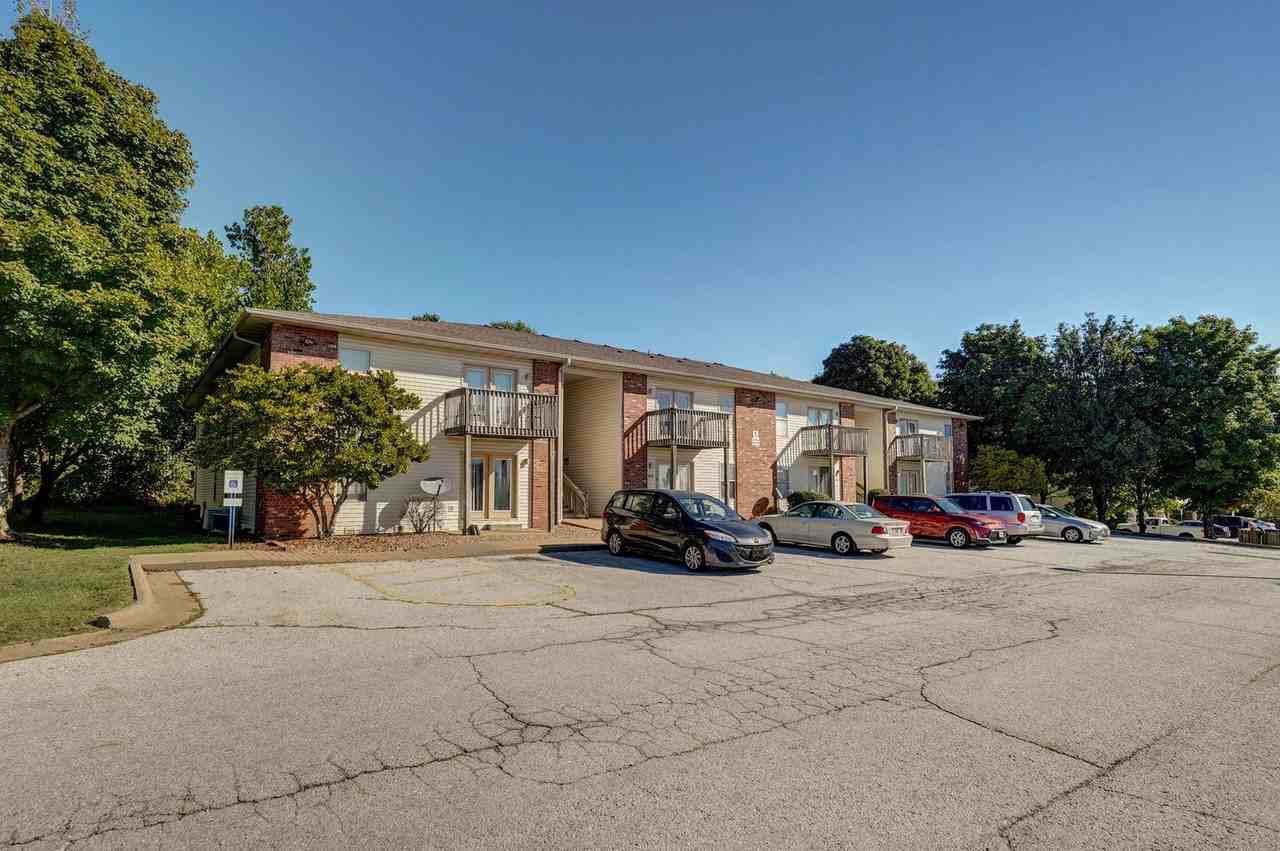 1300-1459 W Eaglewood Dr - Photo 3 of 9