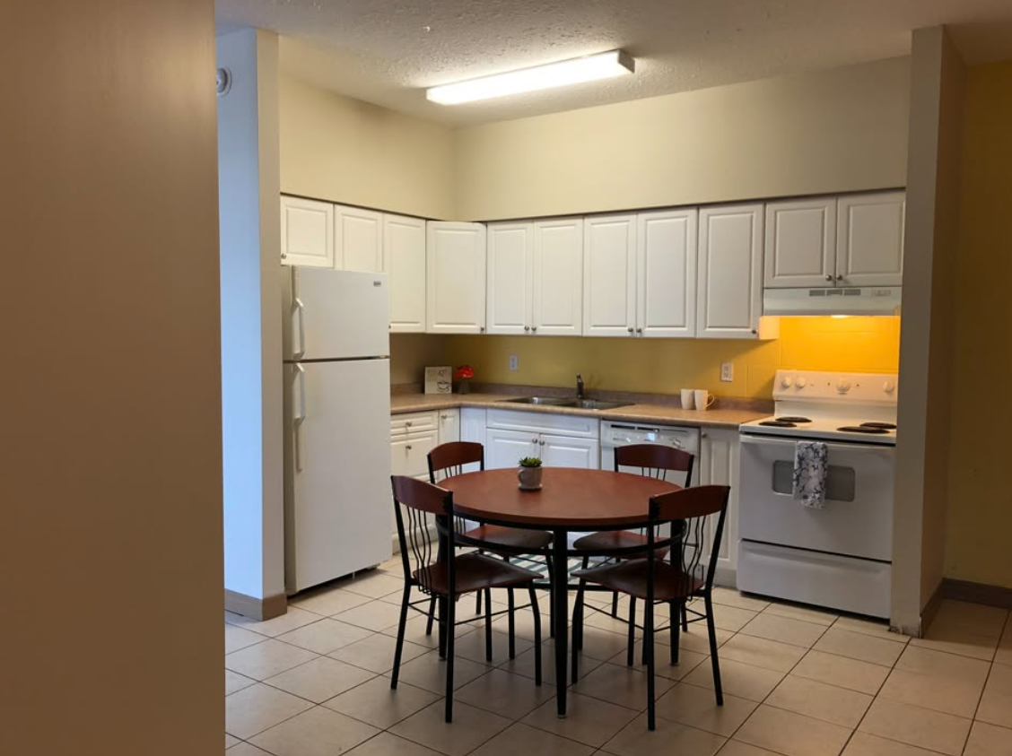 253 - 253 Lester Street #2 - Photo 3 of 4