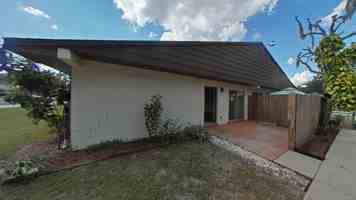 featured image of 720 Ne 30th Ave #U