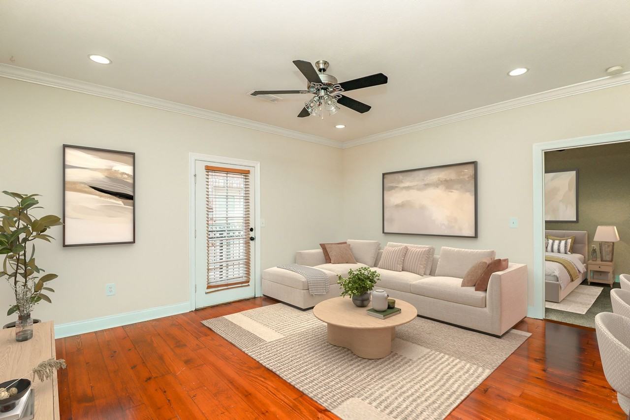 848 North St - Photo 2 of 14