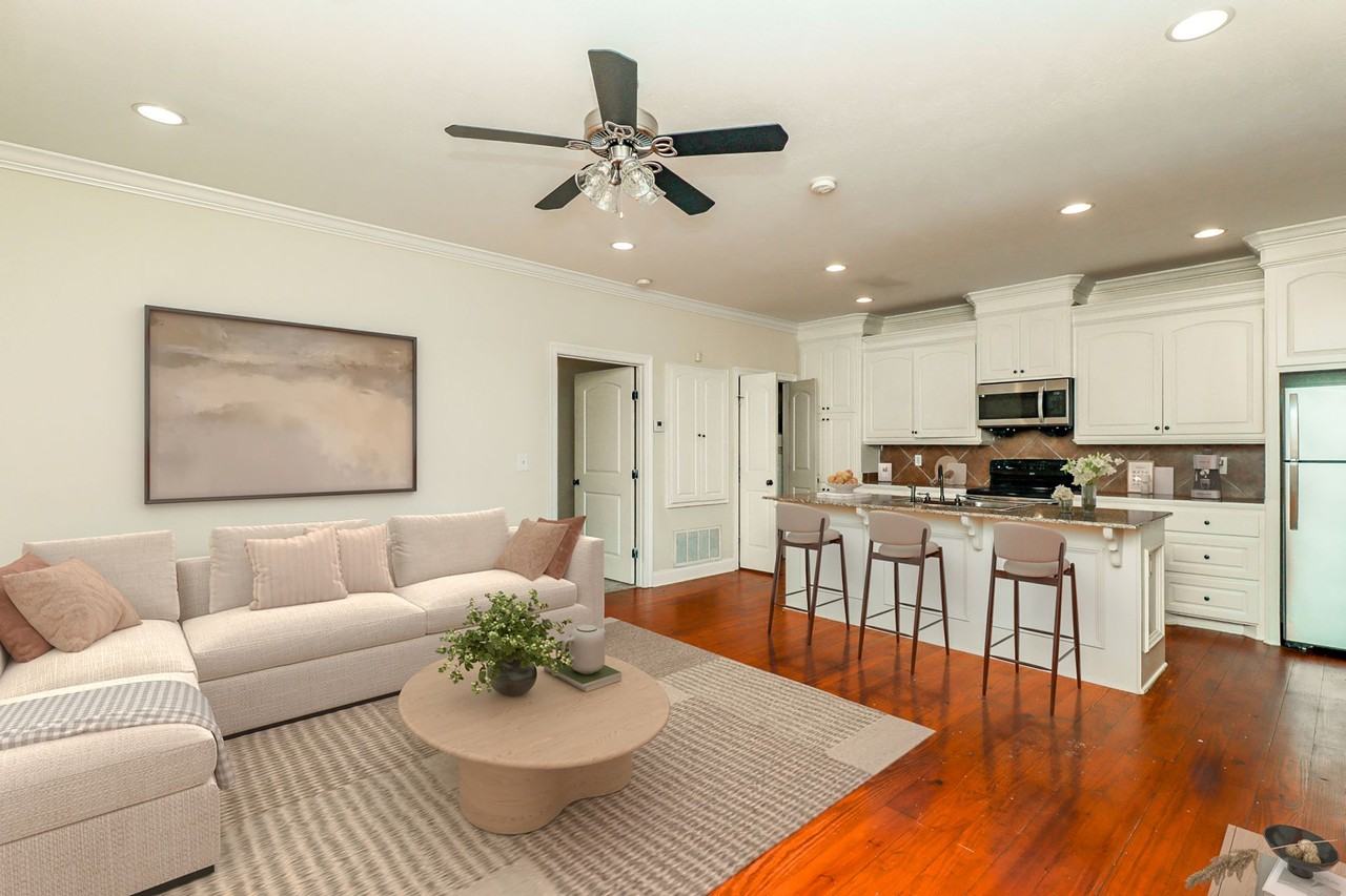 848 North St - Photo 3 of 14