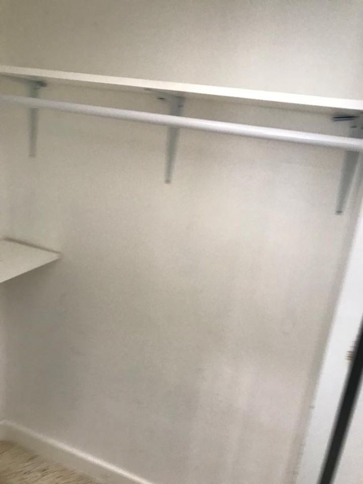 666 Nw 35th St - Photo 5 of 7