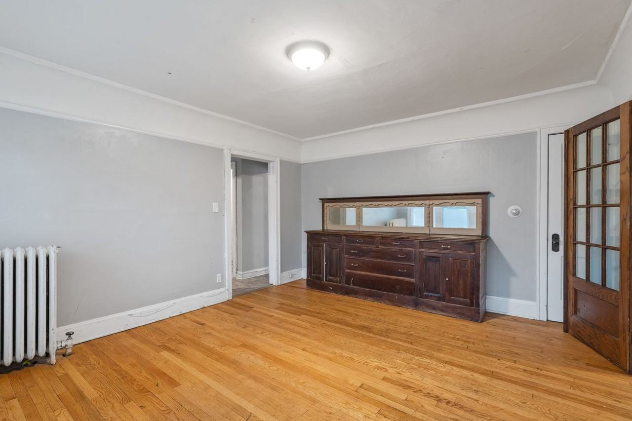 3372 N Downer Ave - Photo 7 of 30