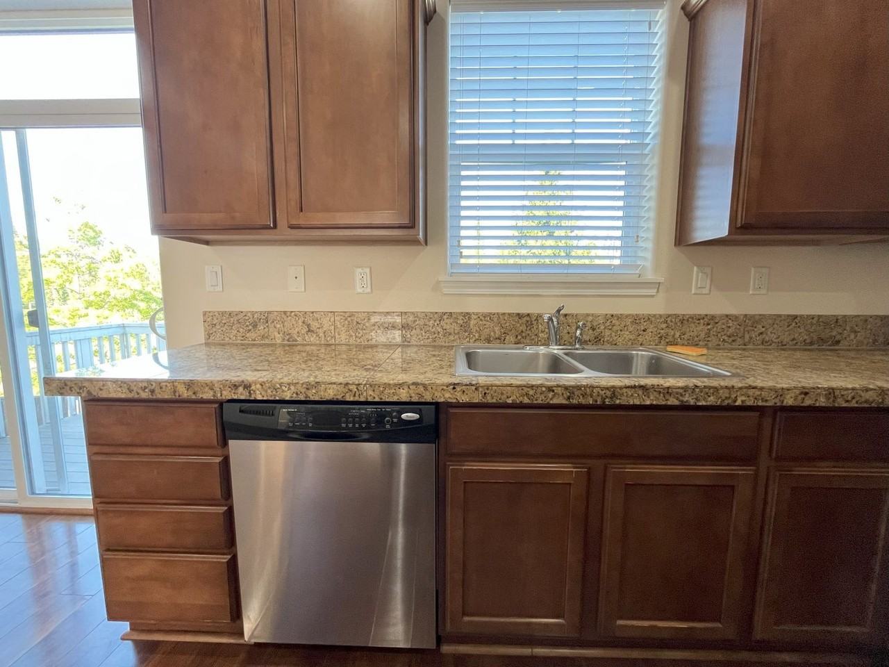 10973 Sw Sage Ter - Photo 7 of 36