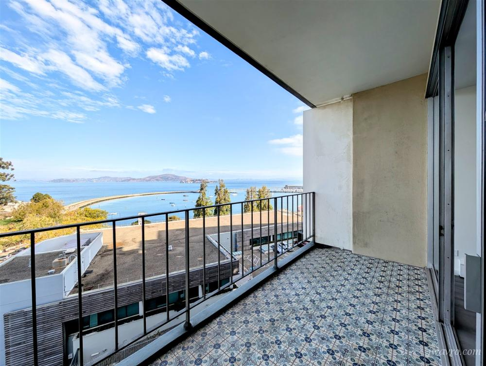 North Point Street & Van Ness - Photo 5 of 24