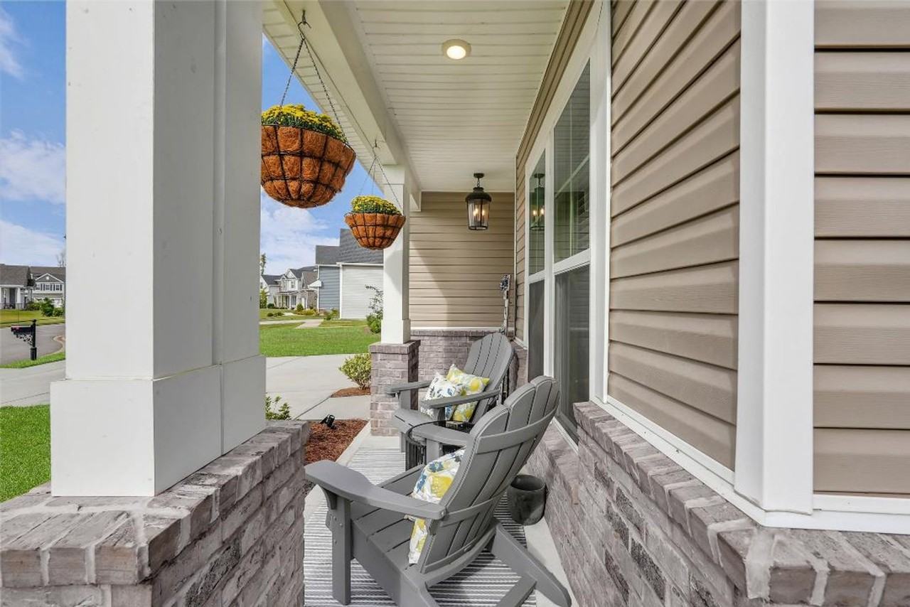 24 Headlands Ct - Photo 4 of 46