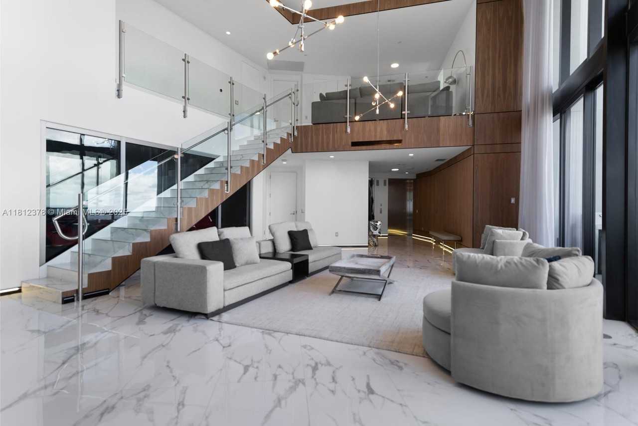 Collins Ave & 185th St - Photo 2 of 18