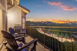 featured image of 6666 Charing Cross Rd