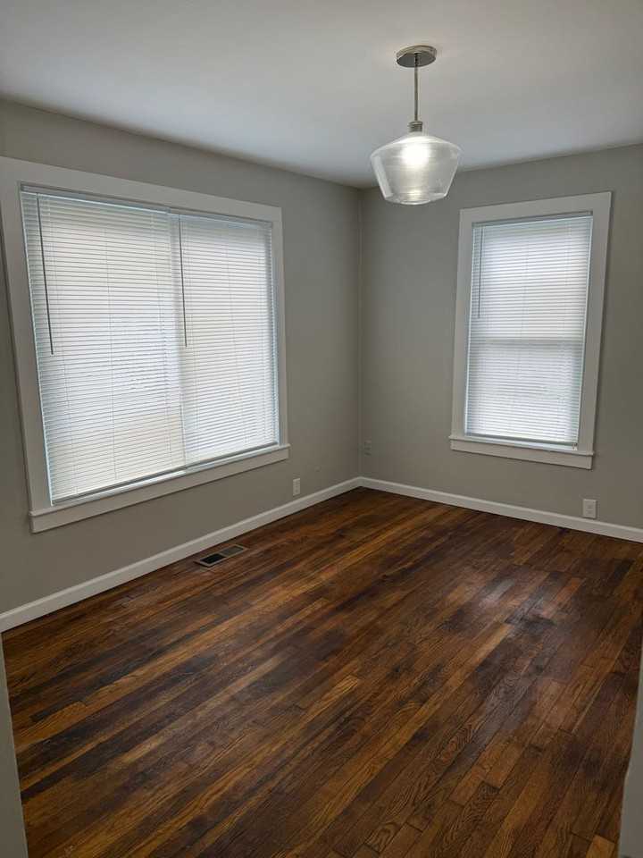 4029 Ivy Ave - Photo 5 of 9