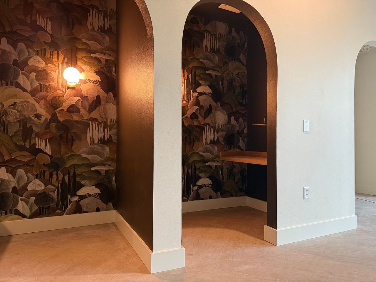 Livingston - Photo 4 of 30