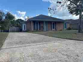 7105 Bentley Ct - Photo 1 of 1