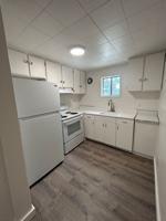 featured image of 211 E Broadway St