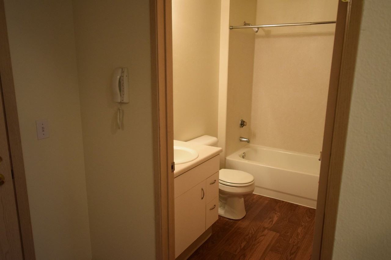 Alderview - 300 11th Ave - Photo 4 of 20