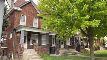 featured image of 1701 Summit St