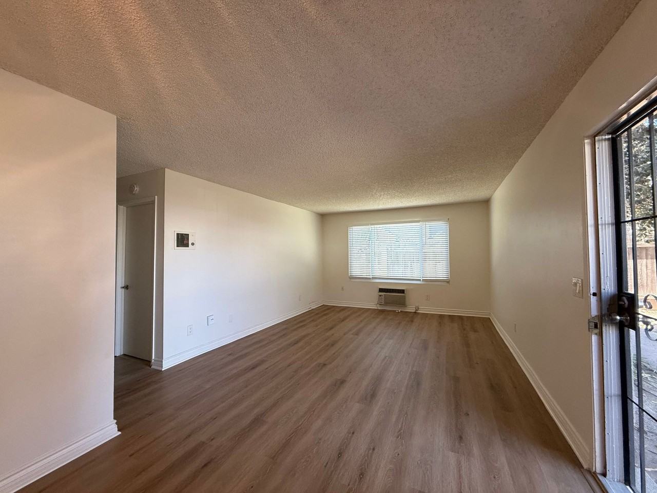 Magnolia Investments Corporate Property - Photo 2 of 28