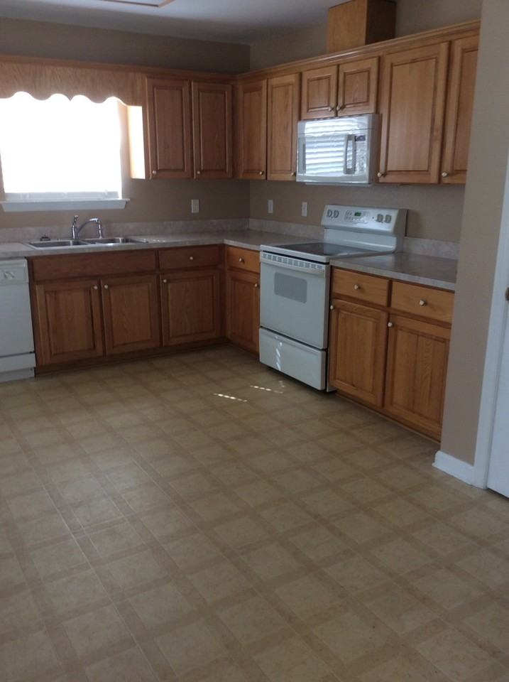 104 Susquehanna Trl - Photo 3 of 10