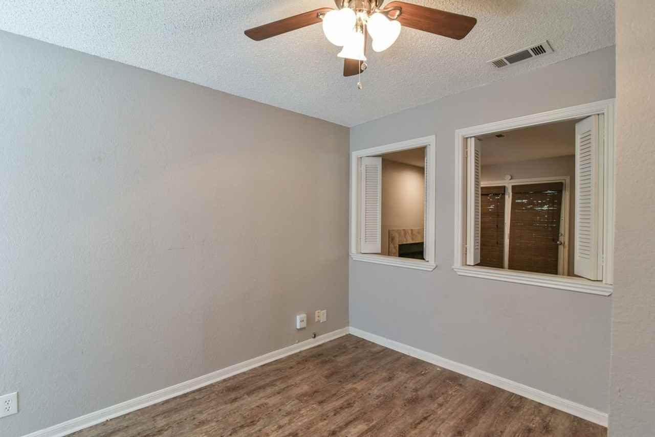 1906 Emerald Pl #1214 - Photo 6 of 34