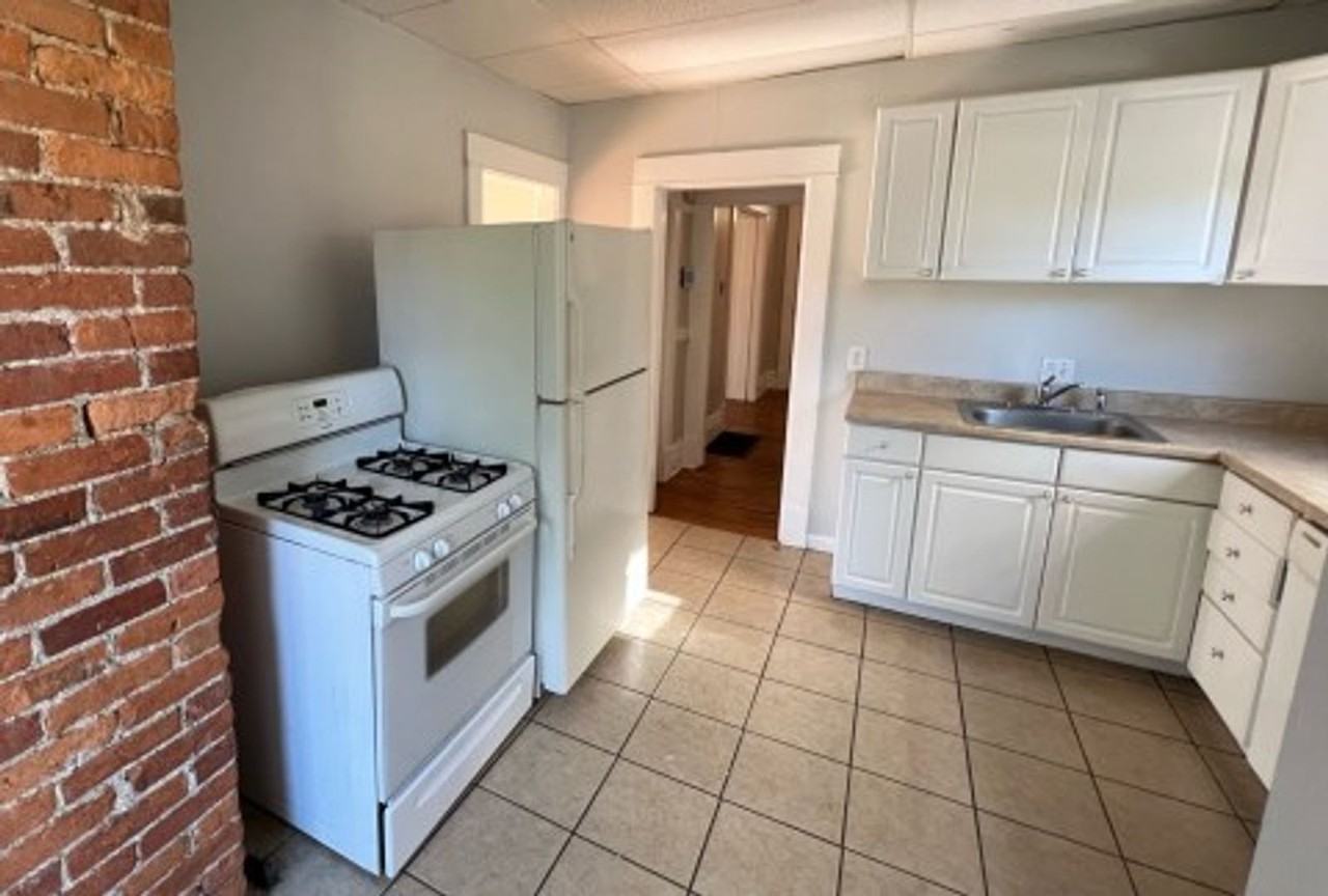 372 E 13th Ave - Photo 4 of 9