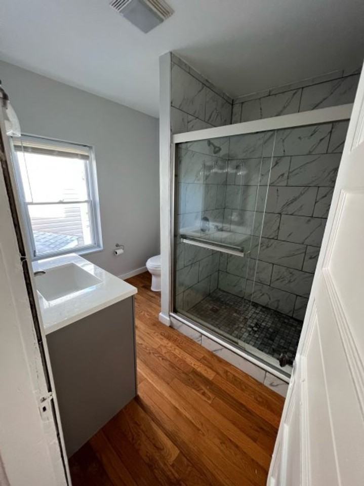 372 E 13th Ave - Photo 6 of 9