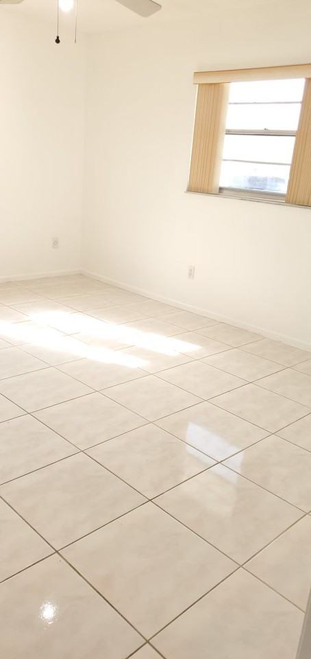 8037 Parrot Drive - Photo 3 of 6