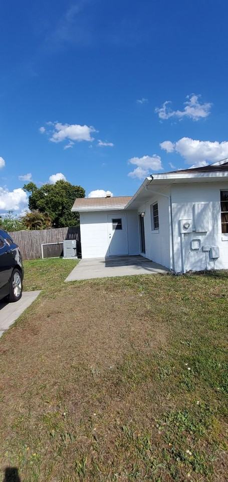 8037 Parrot Drive - Photo 6 of 6