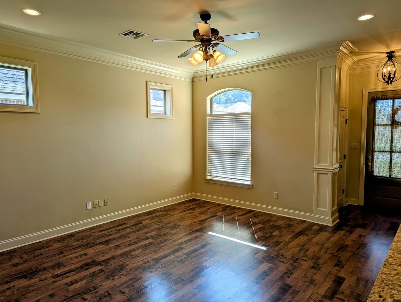 406 Milton Estates Ln - Photo 3 of 22