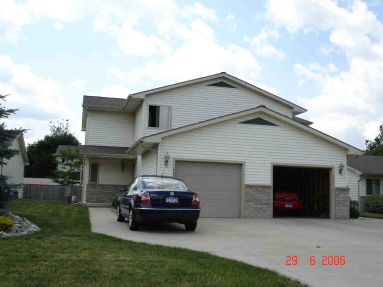 2437 Morning Dawn Dr - Photo 2 of 2