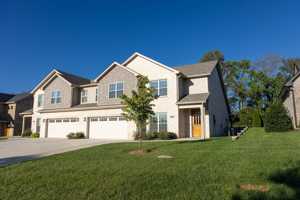 featured image of 1088 Veridian Dr #B