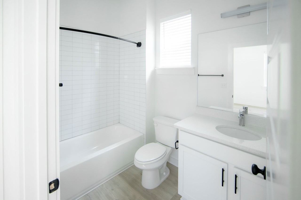 PRE-LEASING FOR AUGUST 2026! - Photo 7 of 50