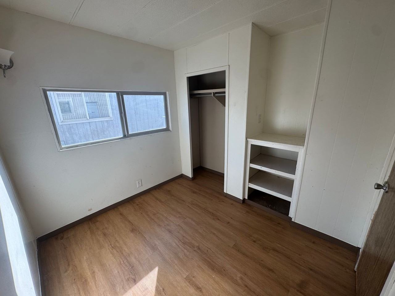 595 Sw Birch Pl #C - Photo 3 of 10