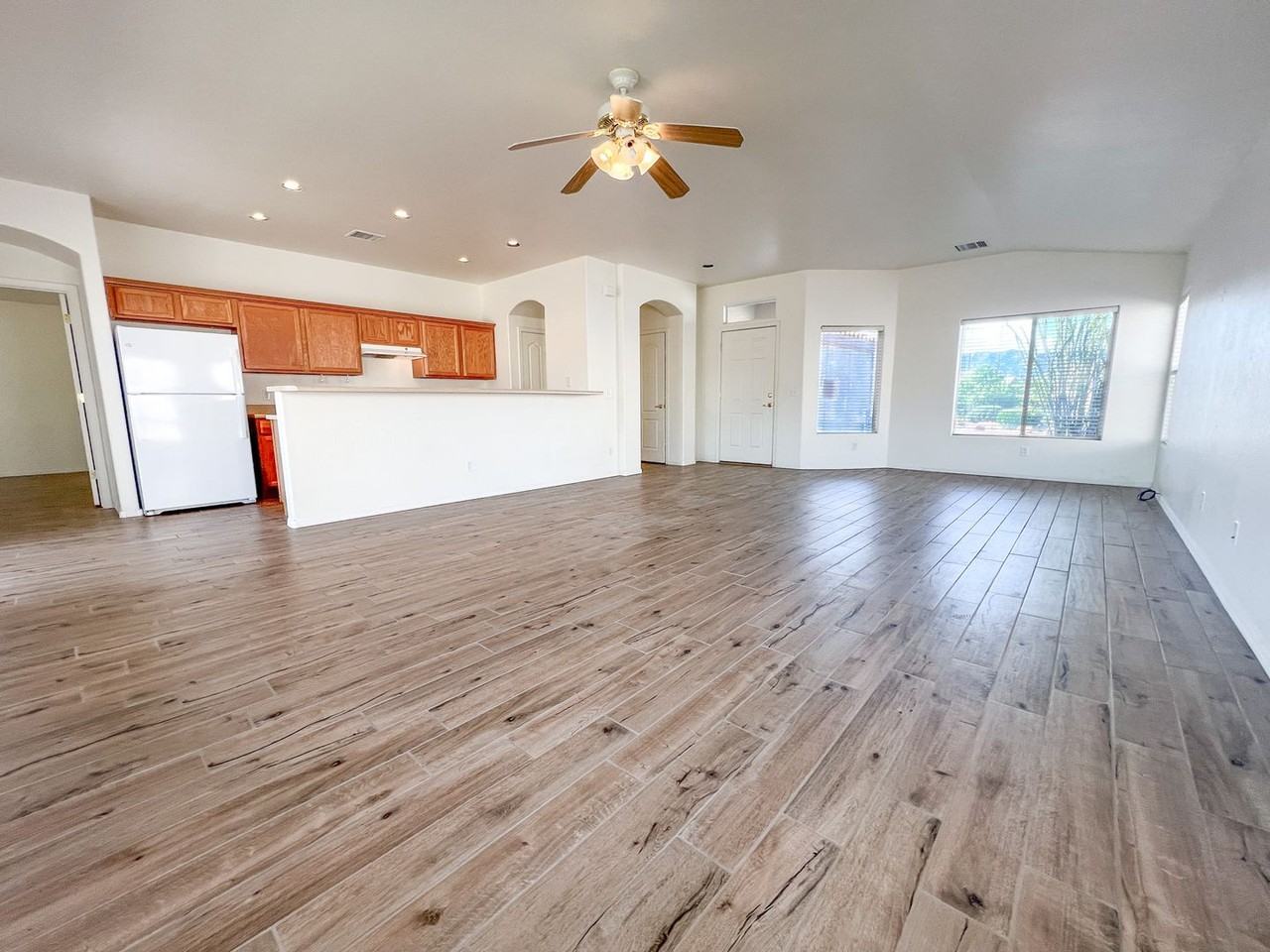 5020 E Sage Springs Dr - Photo 3 of 20