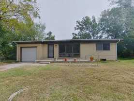 2924 N Vassar St - Photo 1 of 1