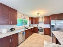 1034 Kaumoku St - Photo 1 of 1