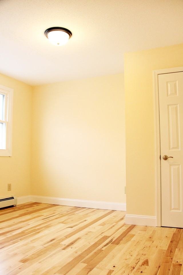 102 Park St - Photo 3 of 10