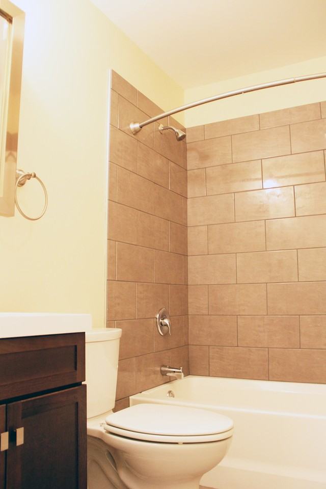 102 Park St - Photo 4 of 10