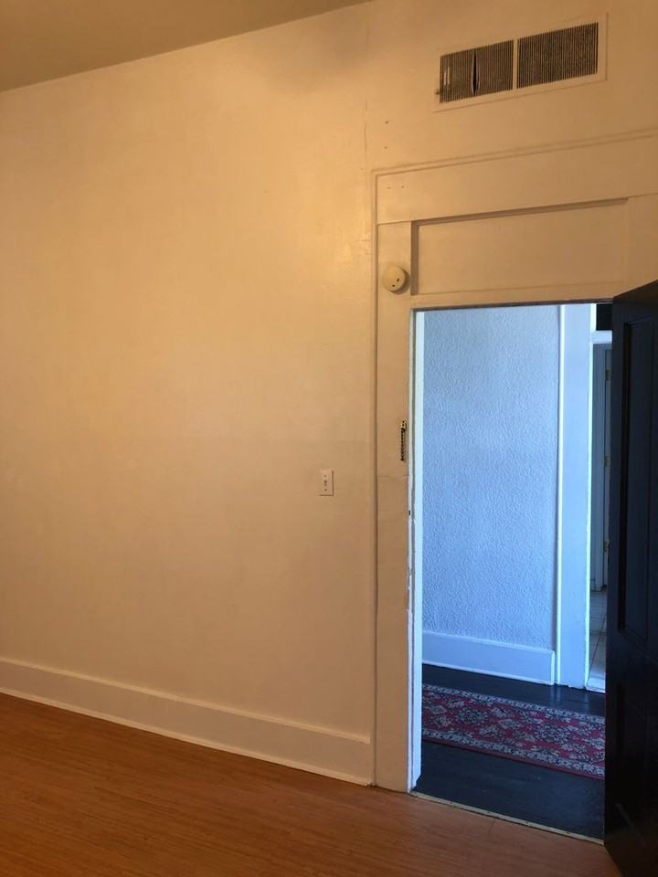 703 Salem St #2 - Photo 7 of 8