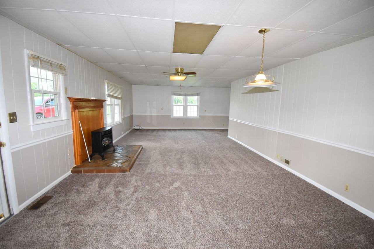 4246 Old Highway 48 - Photo 4 of 43