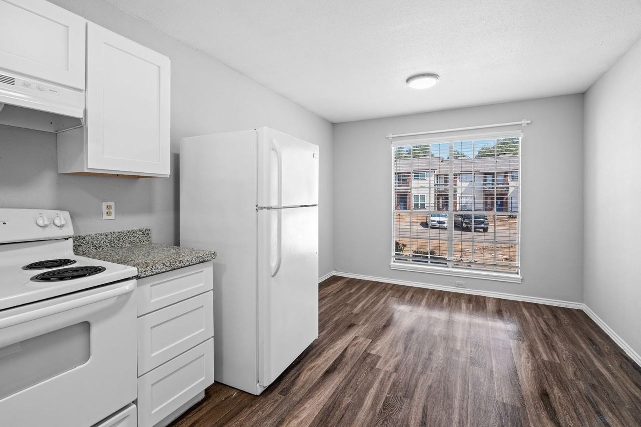 1806 River Crossing Cir - Photo 7 of 30