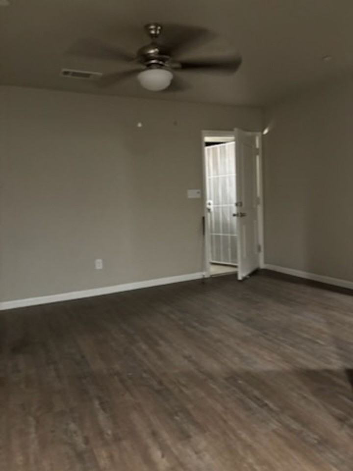 717 Faller Ave - Photo 5 of 10
