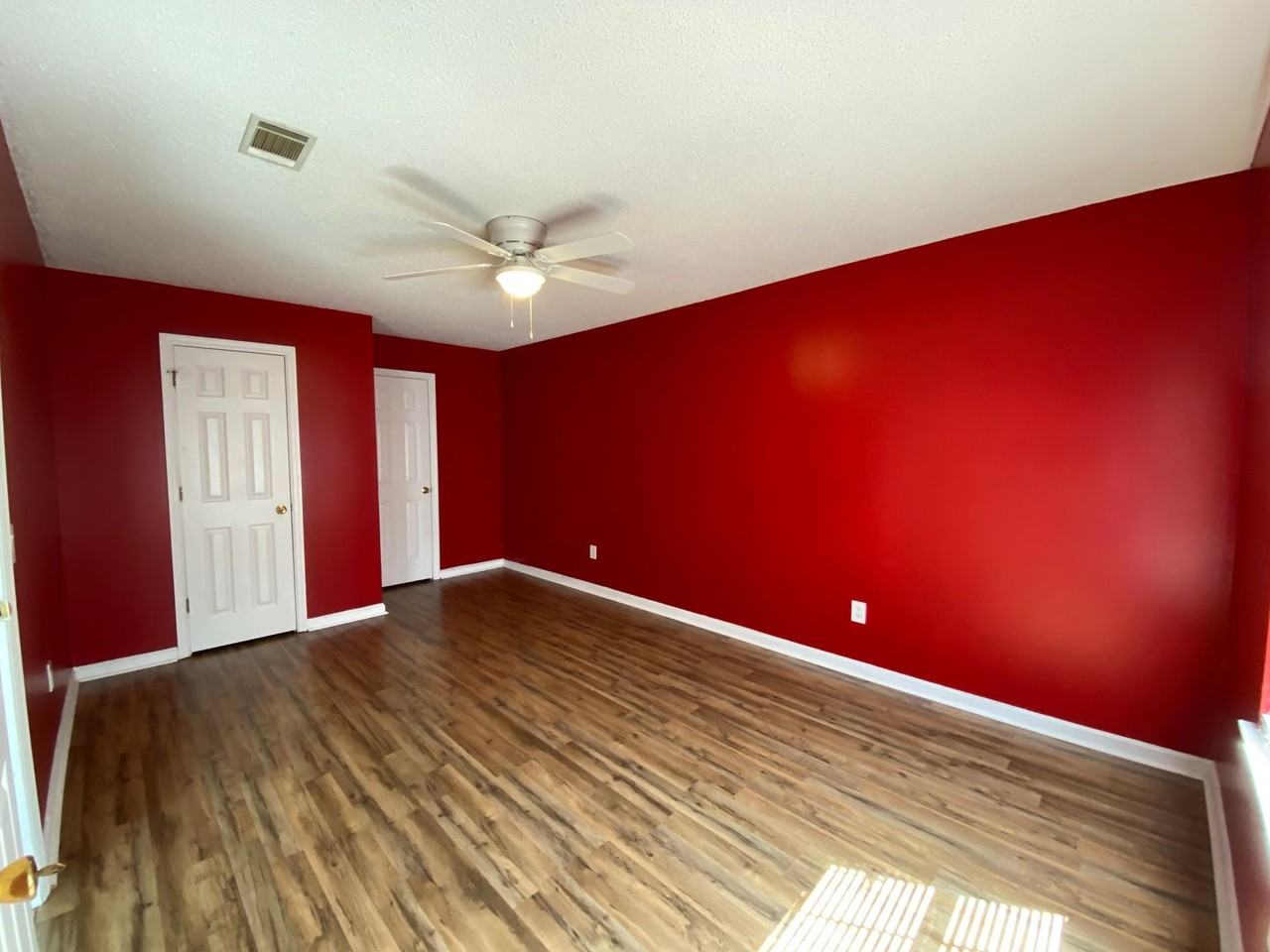 722 Cindy Ln - Photo 7 of 18